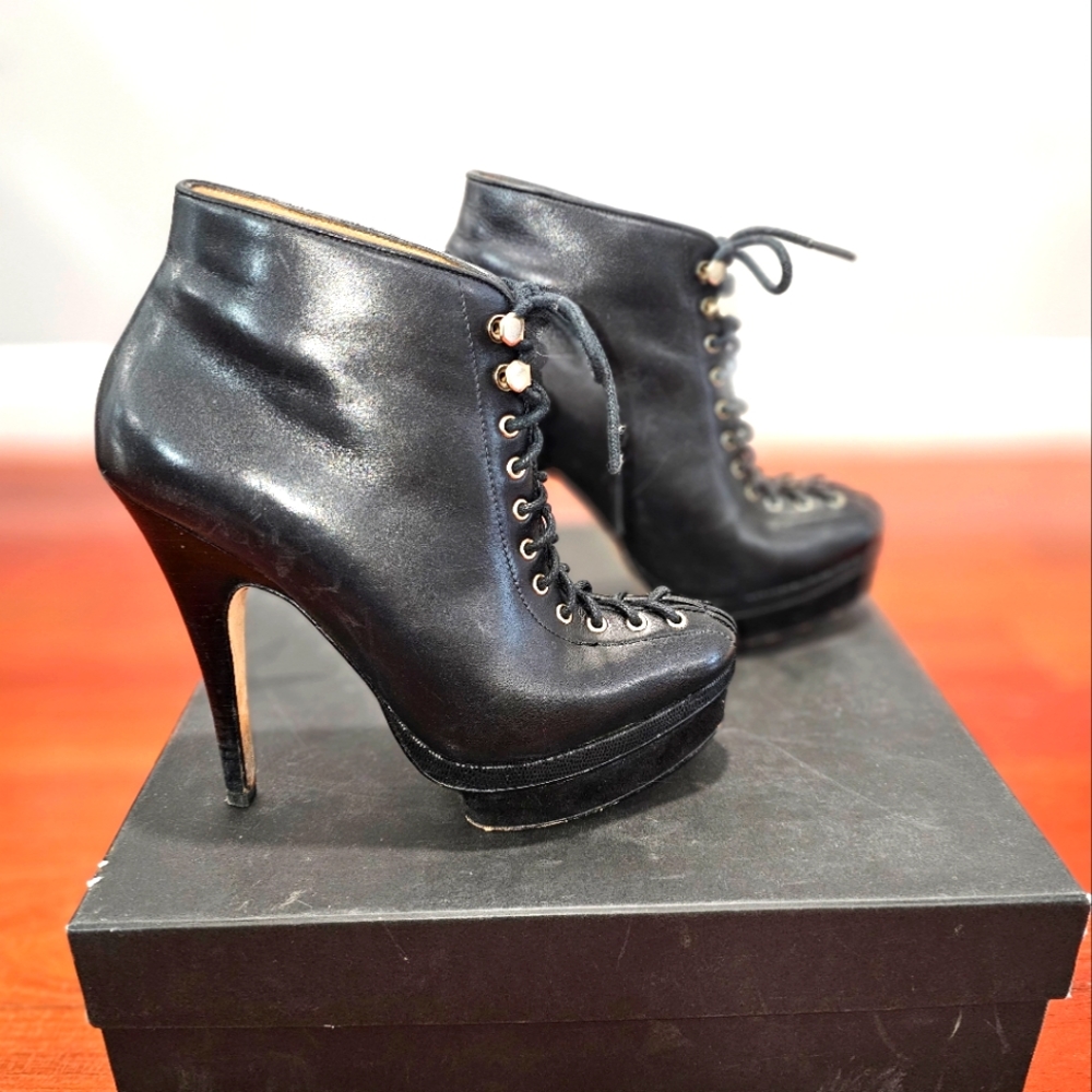 Ann Taylor Aixa Lace up Platform Boot